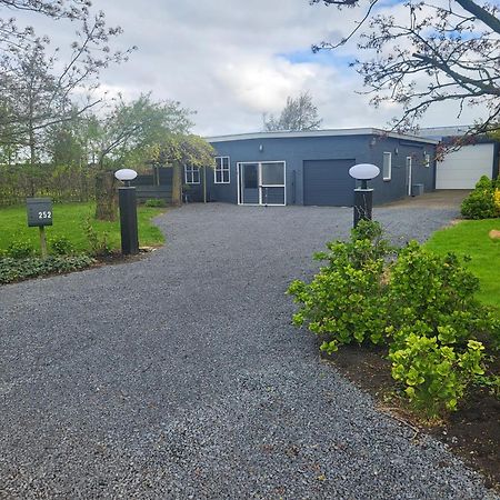 Luxe Bloemenzicht 4 Personen, Bnb, 10 Minuten Van Zee Breezand Exterior foto