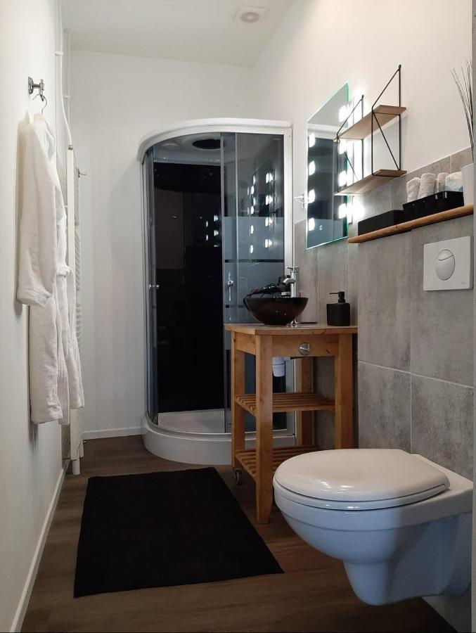 Luxe Bloemenzicht 4 Personen, Bnb, 10 Minuten Van Zee Breezand Exterior foto